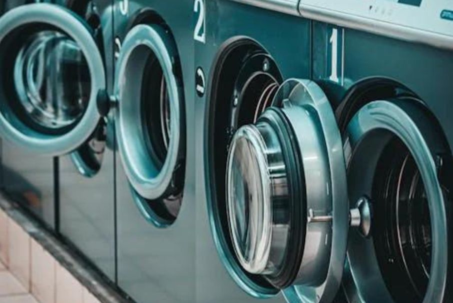 El color negro tiende a desvanecerse más rápidamente que otros colores