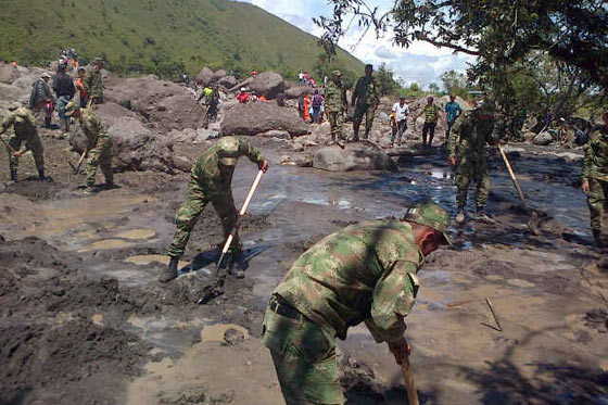 Se reactiva búsqueda de desaparecidos por avalancha en Huila
