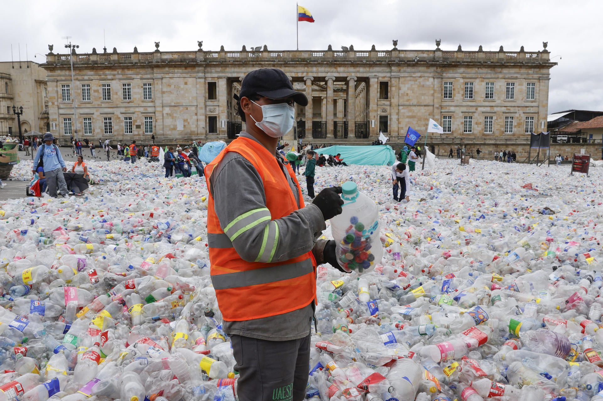 Elogio a una portada: La marcha del reciclado