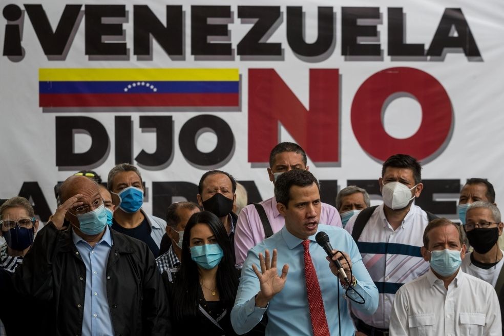 ¿En qué consiste la consulta popular que adelanta la oposición venezolana?