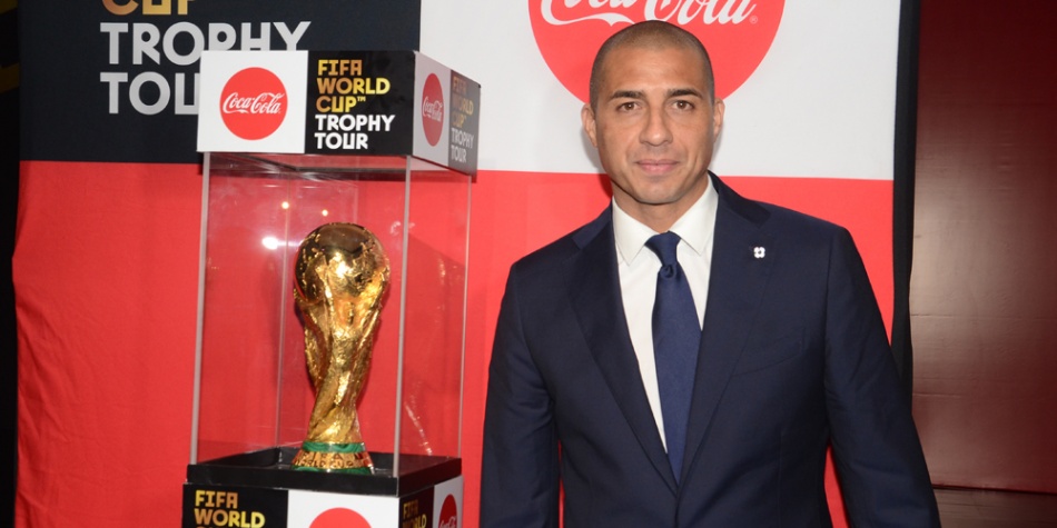 El trofeo de la Copa Mundial visita Bogotá