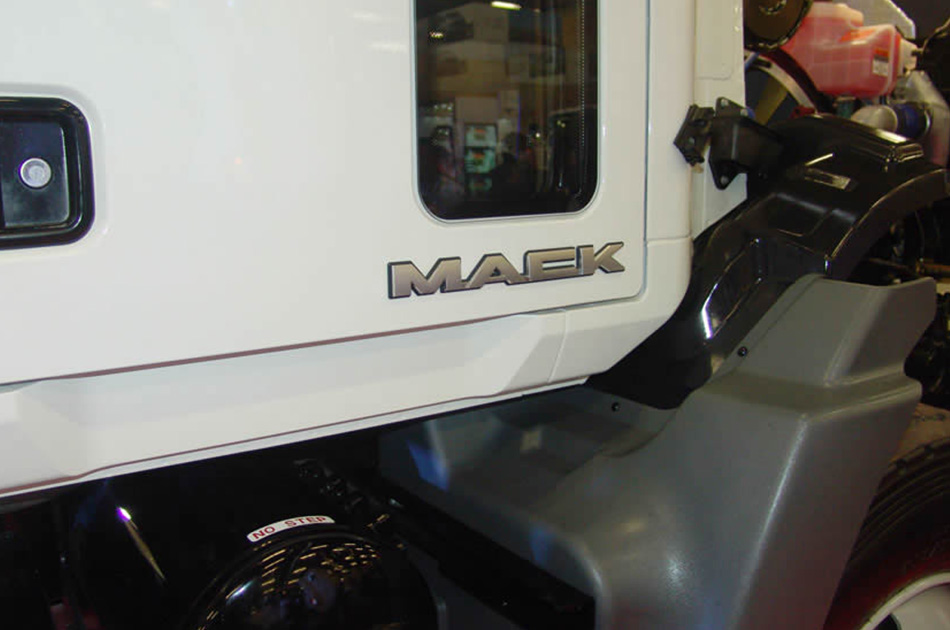 Mack metió en la pelea su nuevo ‘peso pesado’: la Visión Mdrive