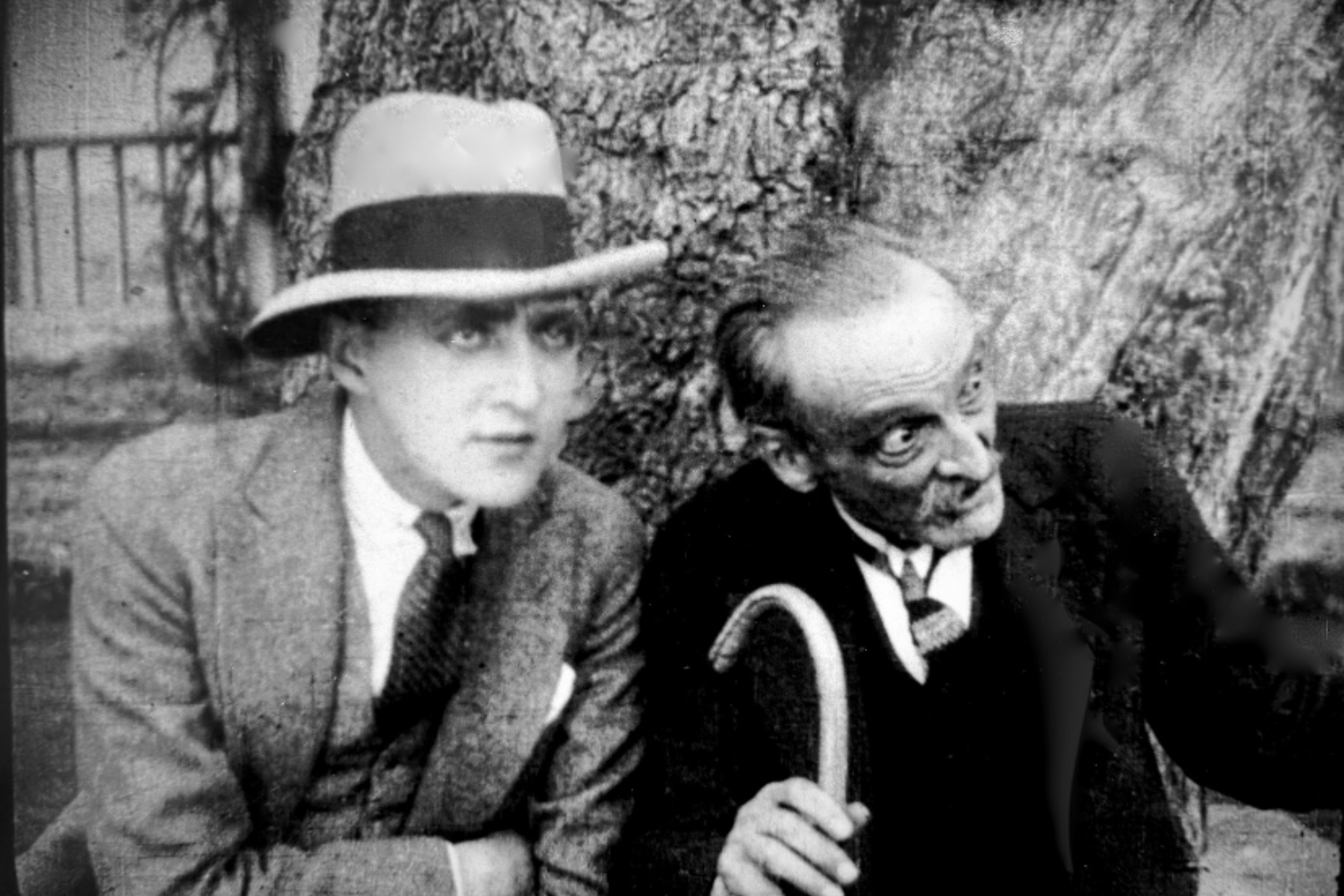 Fotograma de "Como los muertos", cortometraje de cine mudo estrenado en 1925 y dirigido por Vincenzo Di Doménico y Pedro Moreno Garzón.