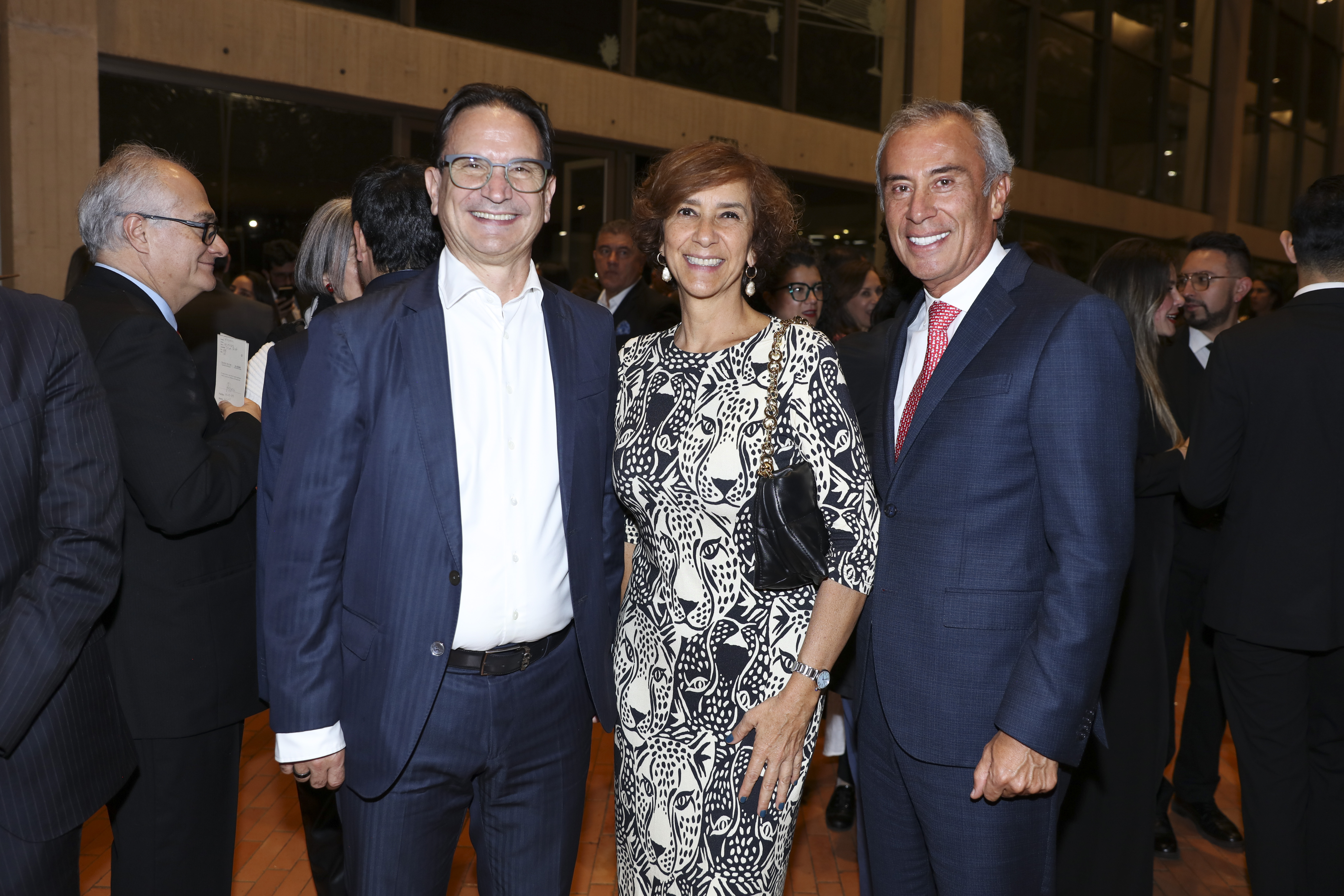 Juan Carlos Mora Uribe Presidente Bancolombia, Gloria Hernandez, Jairo Corrales