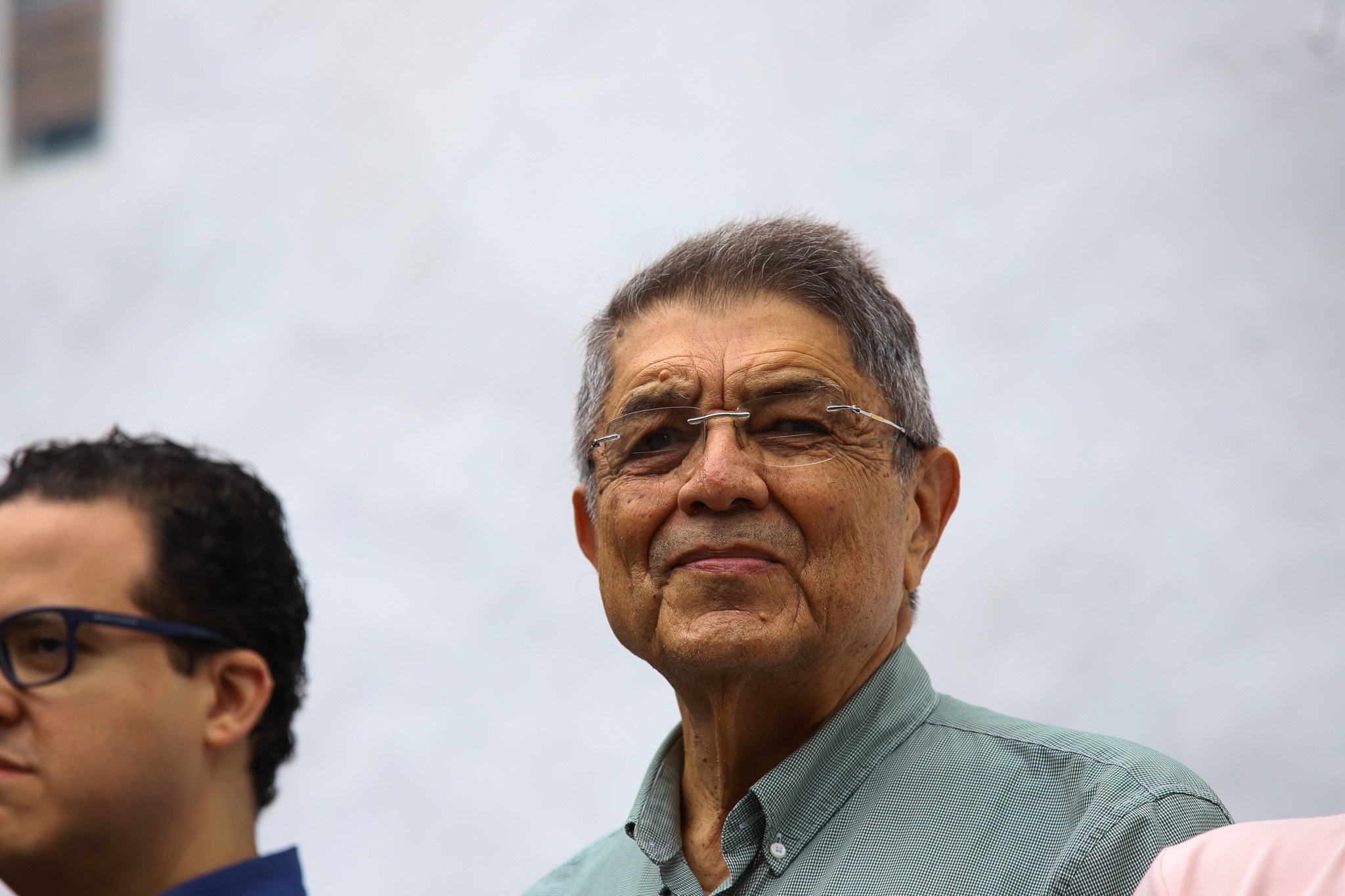GRAFCAN7296. LOS LLANOS DE ARIDANE (LA PALMA) (ESPAÑA), 26/09/2023.- El escritor nicaragüense y premio Cervantes, Sergio Ramírez, durante en la firma de libros de la quinta edición del Festival Hispanoamericano de Escritores, celebrado en La Palma con Centroamérica como territorio invitado. EFE / Luis G Morera.