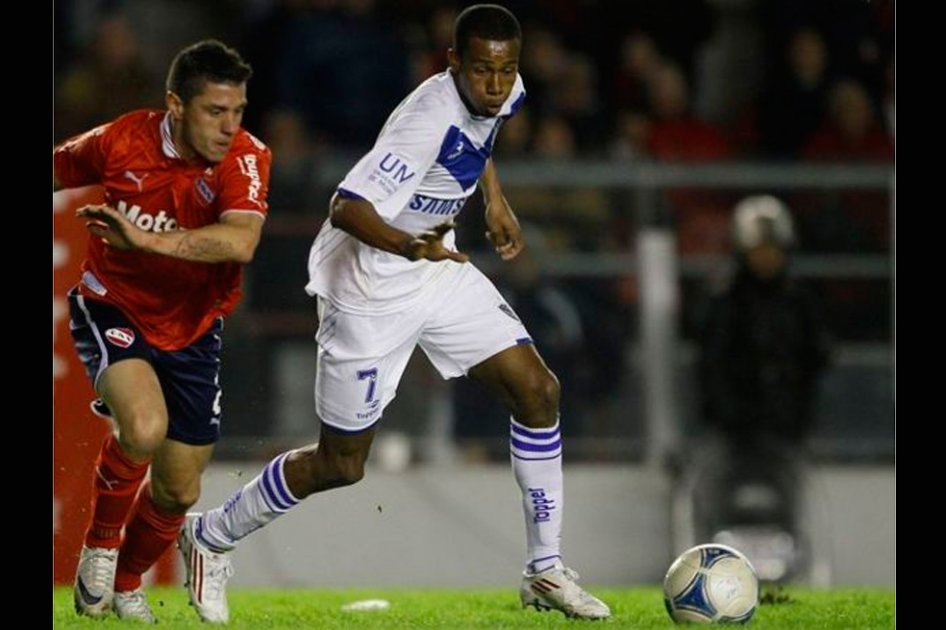 Johathan Copete ya empieza a brillar en el fútbol argentino