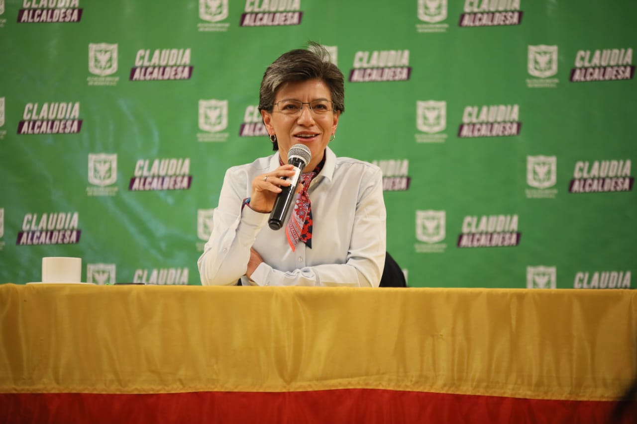 «Lo primero que le pido a Peñalosa es que no imponga el POT por decreto»: Claudia López