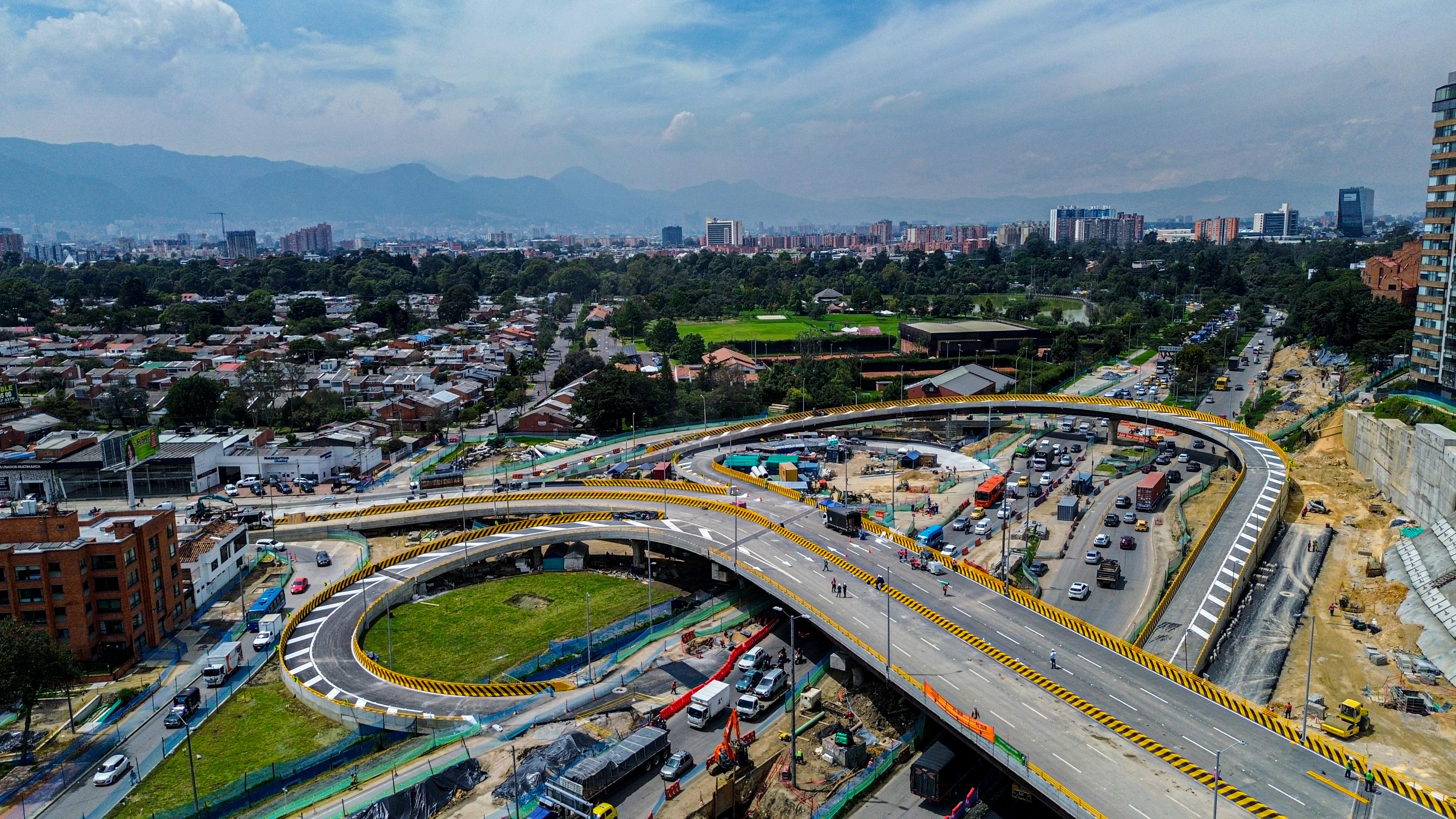 Habilitan tres nuevos puentes vehiculares en la calle 127 con avenida Boyacá