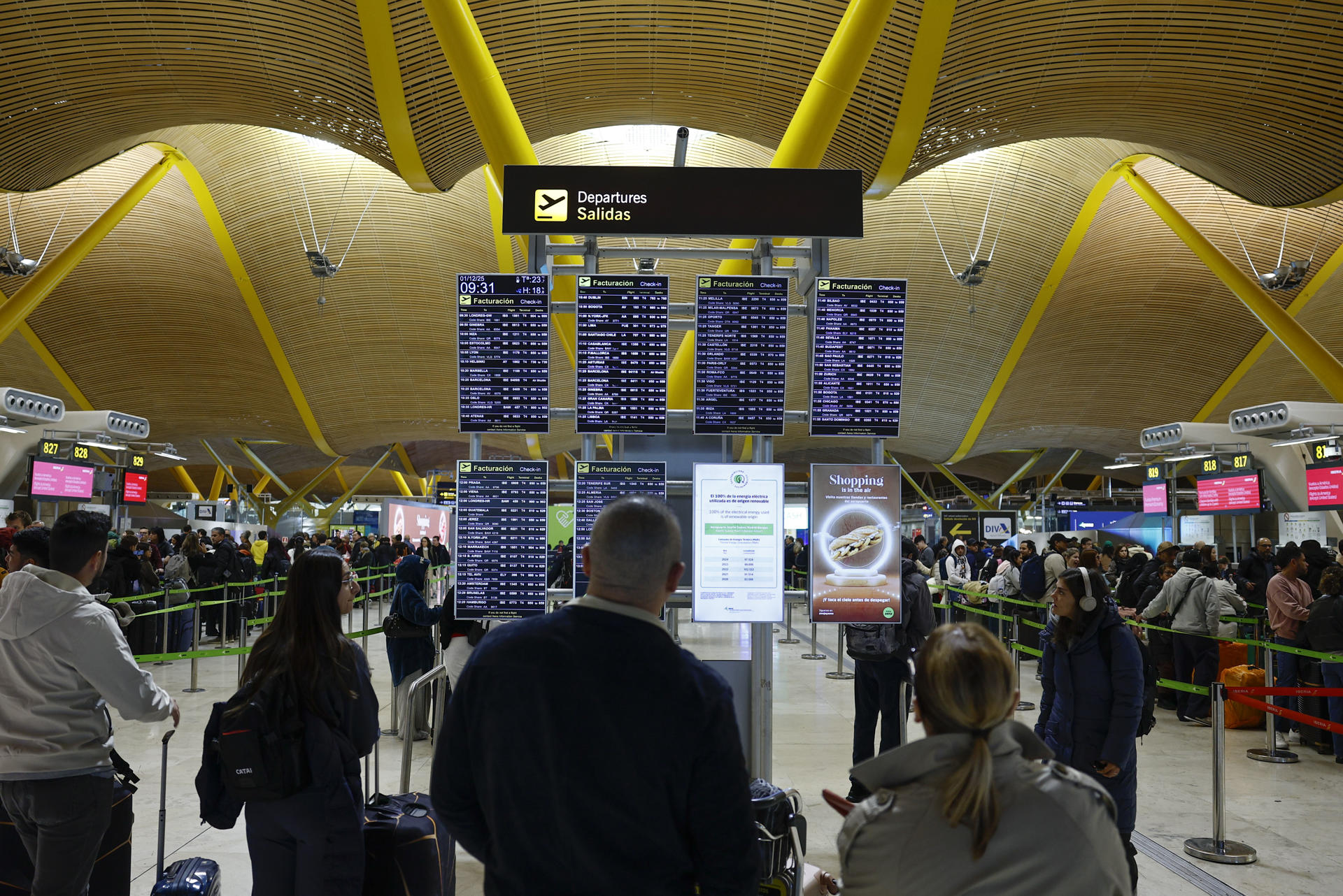 Aerolíneas españolas prolongan la suspensión de vuelos desde y hacia Venezuela