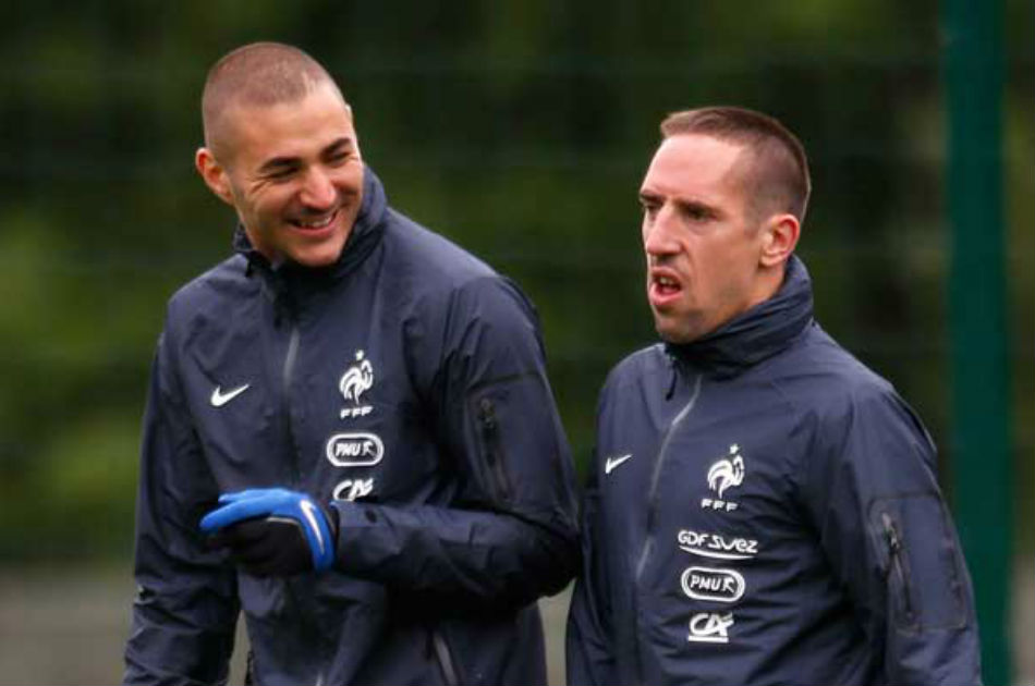 Aplazan juicio de Ribéry y Benzema por prostitución de menores