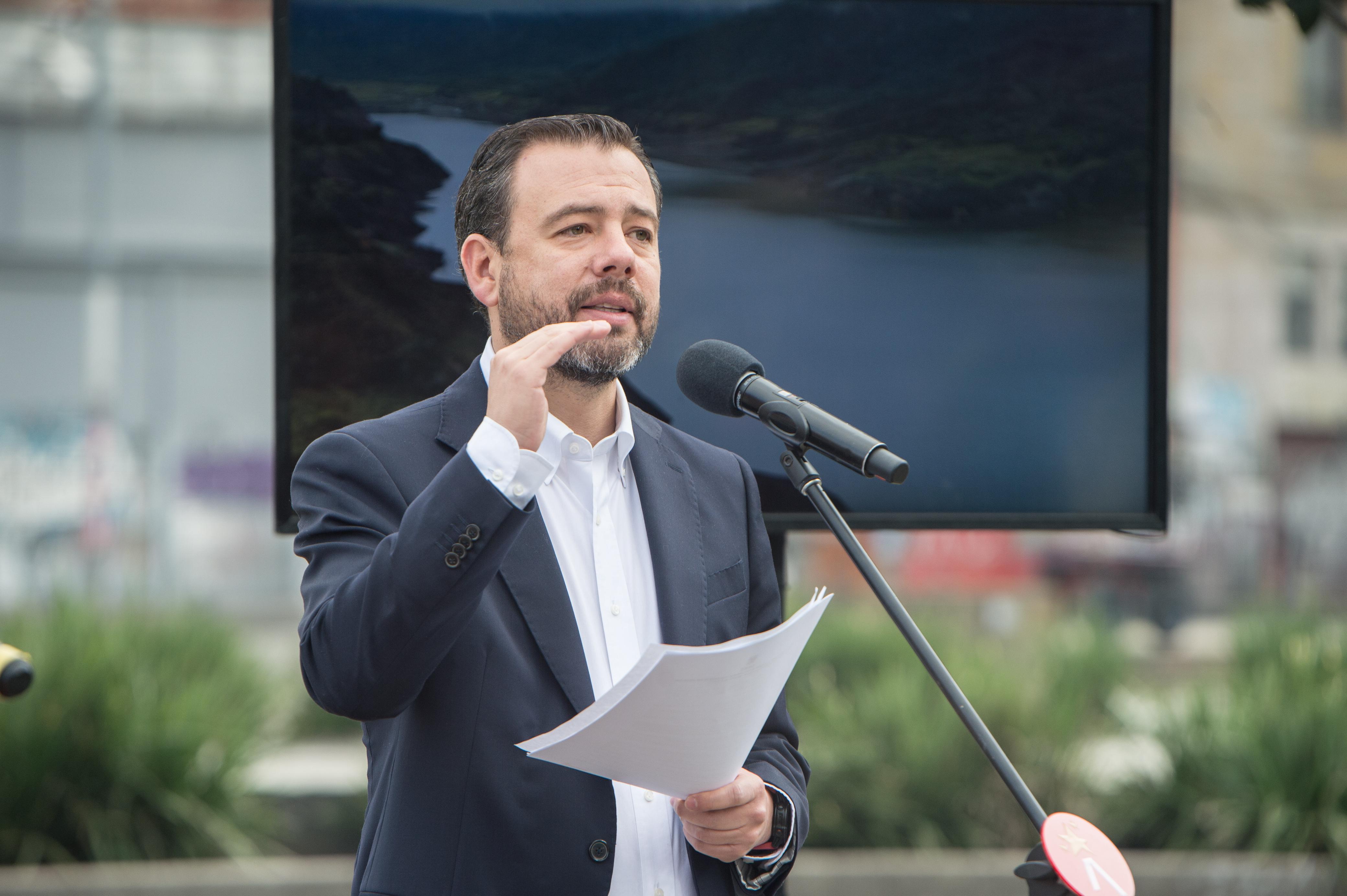 “Vamos en camino a superar la emergencia del agua”: Galán responde a críticas