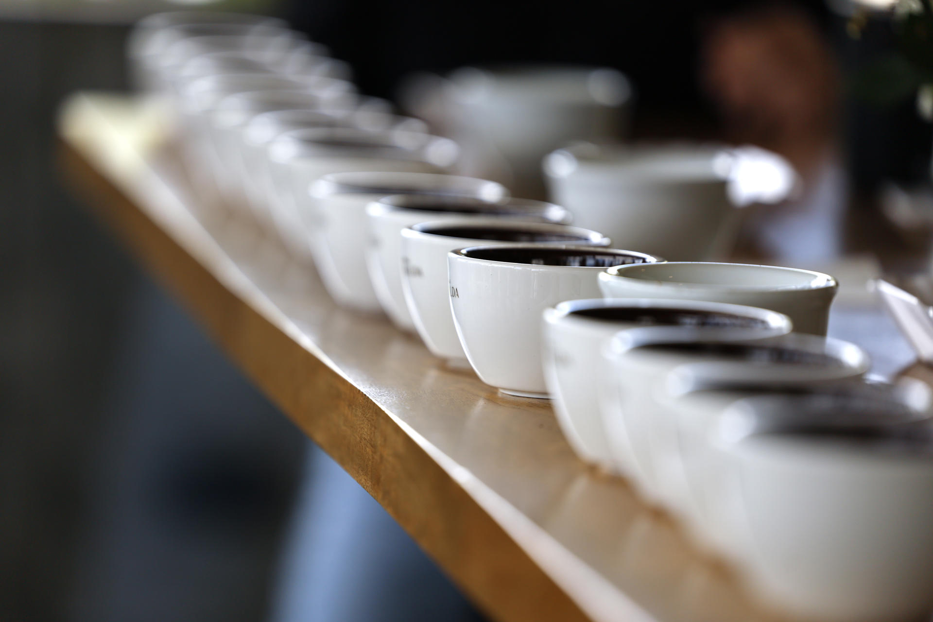 Beber 2 o 3 tazas de café al día podría asociarse con un menor riesgo de demencia
