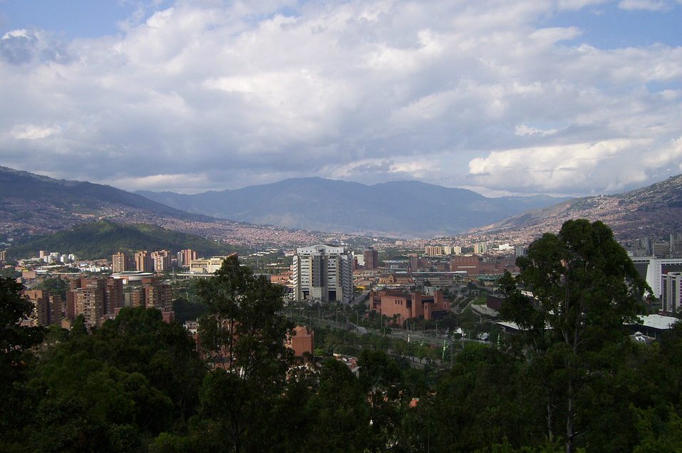 Autoridades investigan muerte de estadounidense en Medellín
