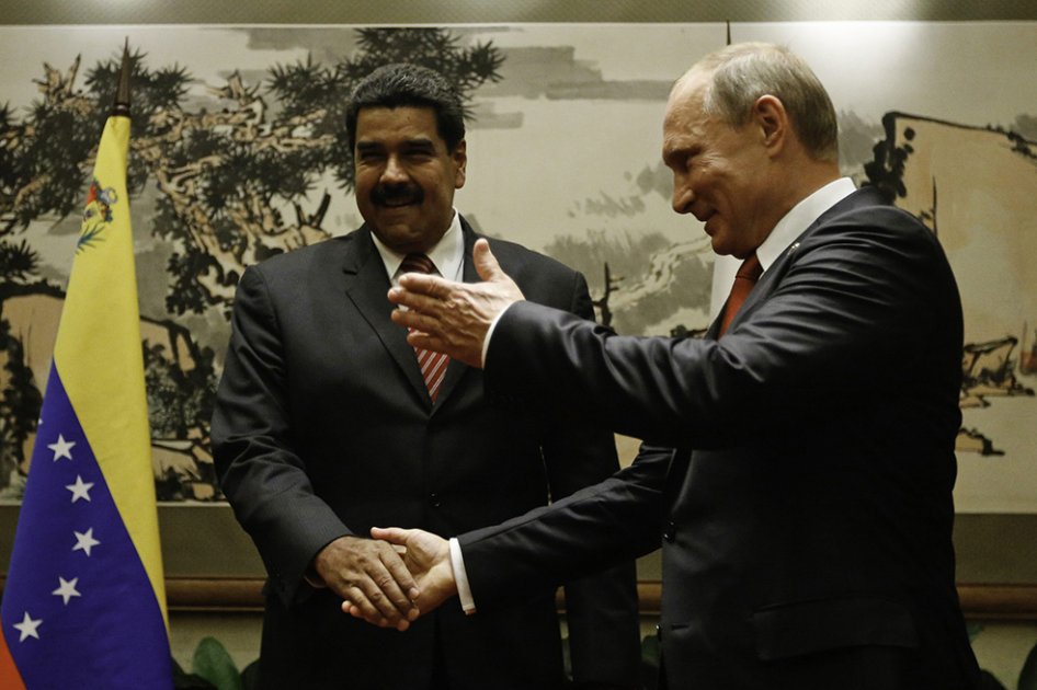 Putin y Maduro acuerdan adoptar medidas para que suba el precio del petróleo