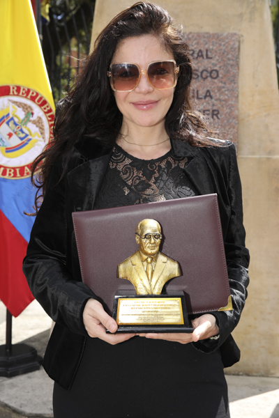 Flora Martínez
