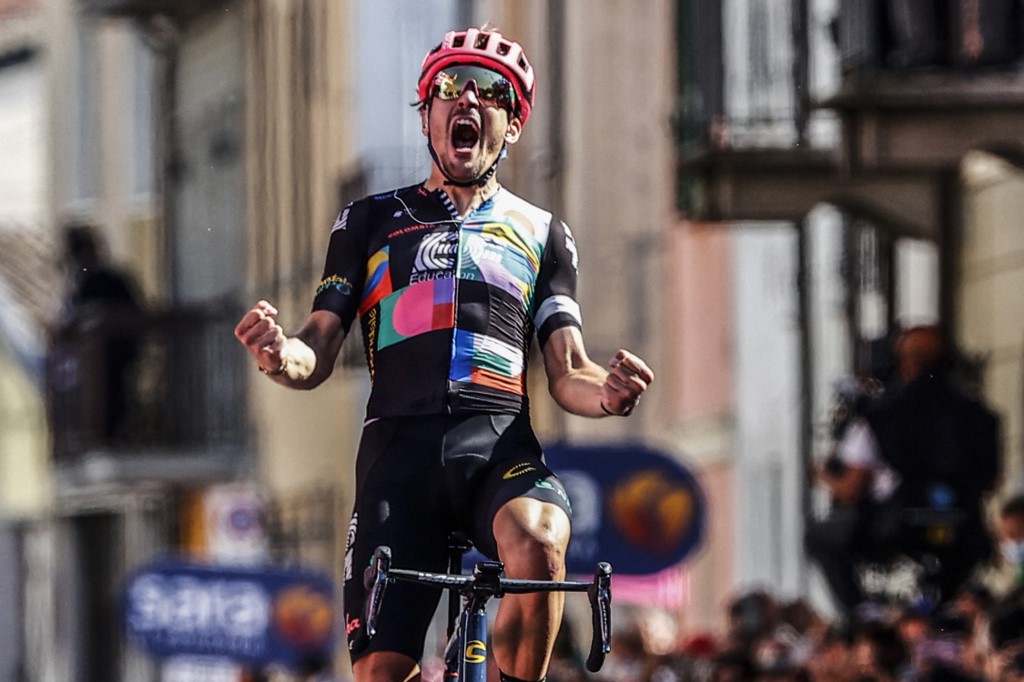 Alberto Bettiol ganó en solitario la etapa 18 del Giro de Italia 2021