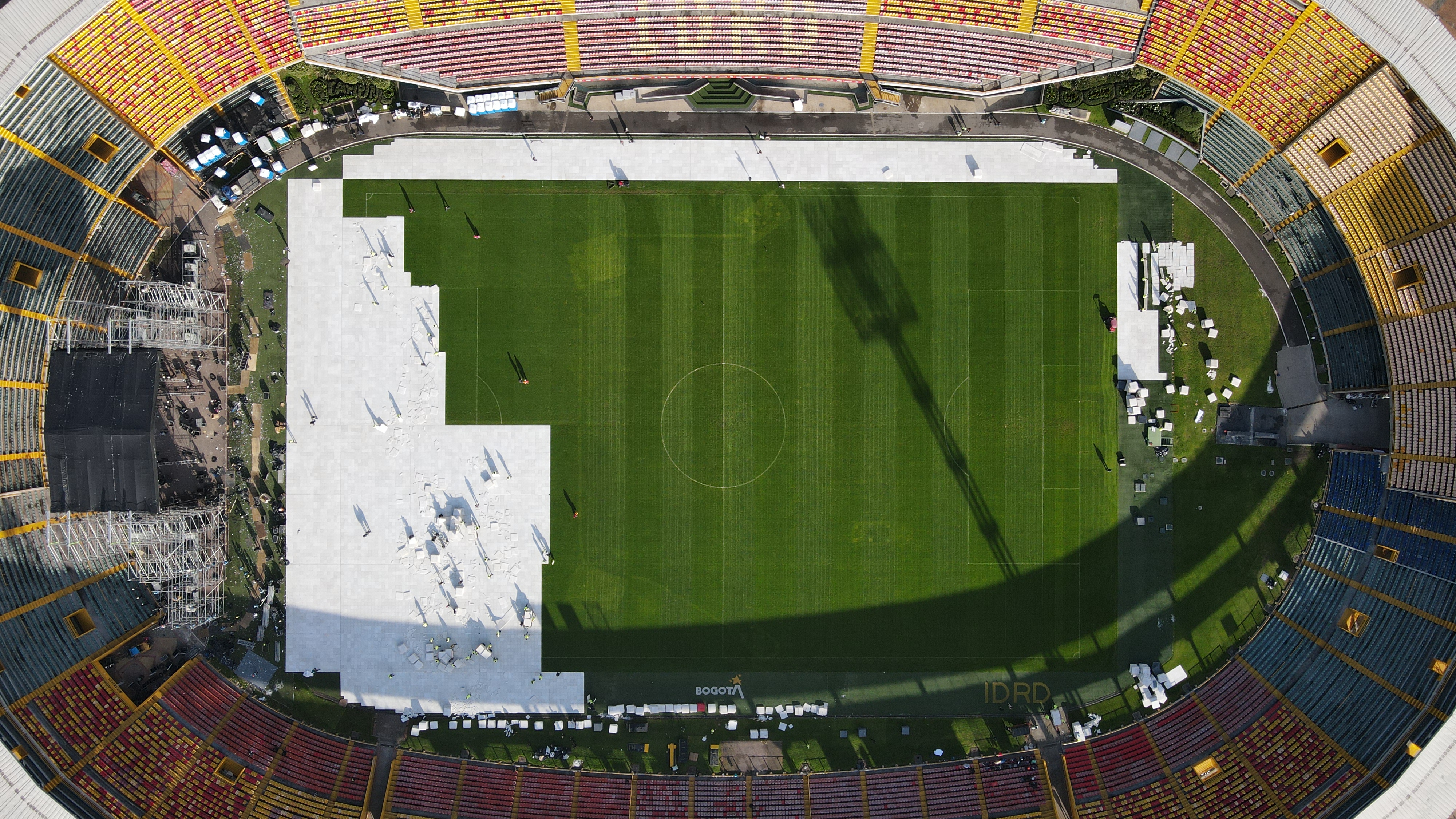 Cancha de El Campín tras el concierto de Silvestre Dangond