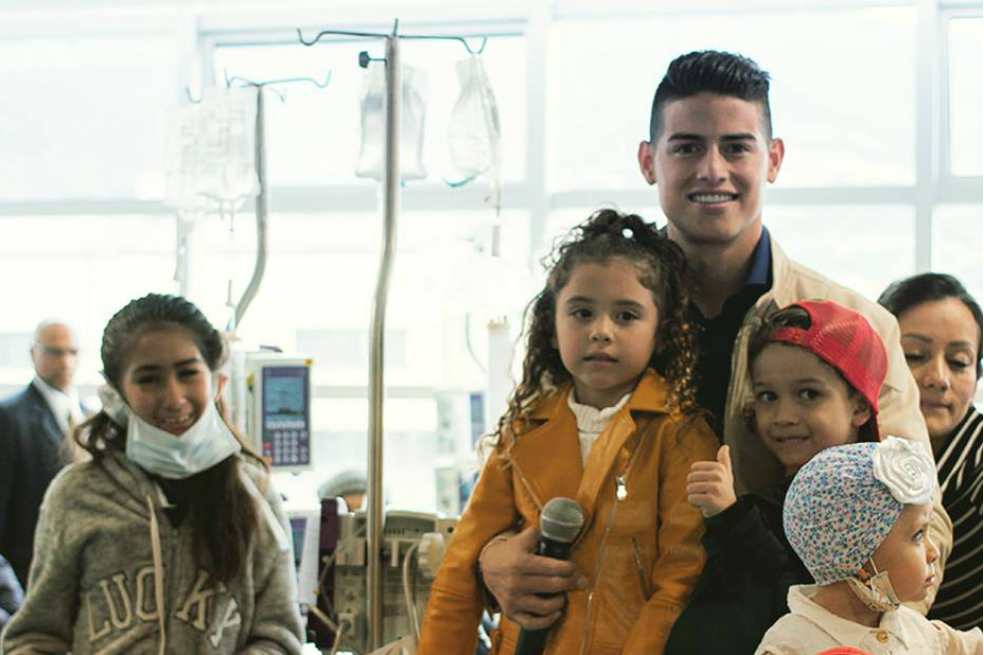 «Les comparto a mis héroes», el video de James para los niños con cáncer