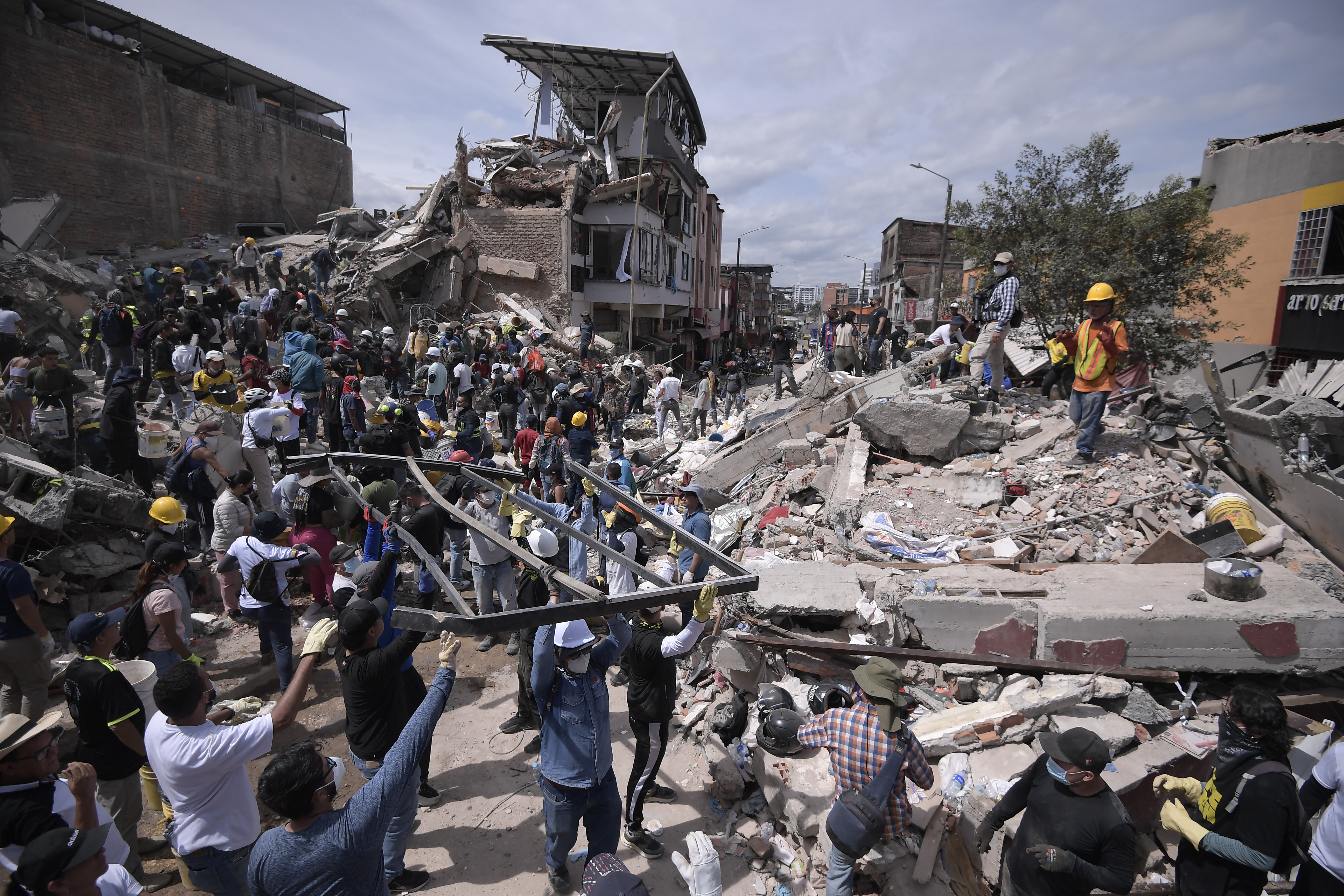 Después de la tragedia es esencial cuidar, cuidarnos y proteger las infancias