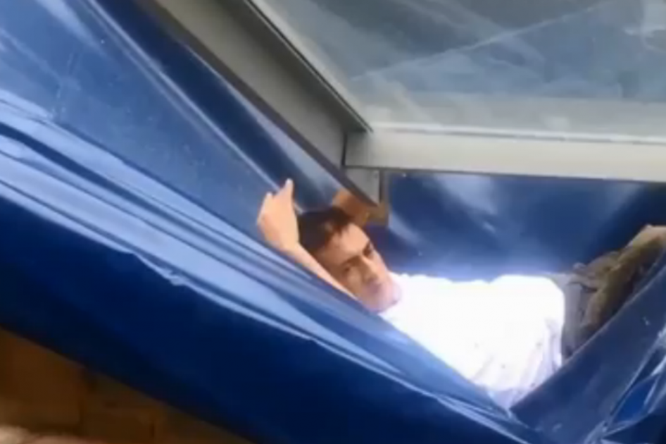 Parasol salva de la muerte a hombre que cayó de un piso 11 en Ibagué