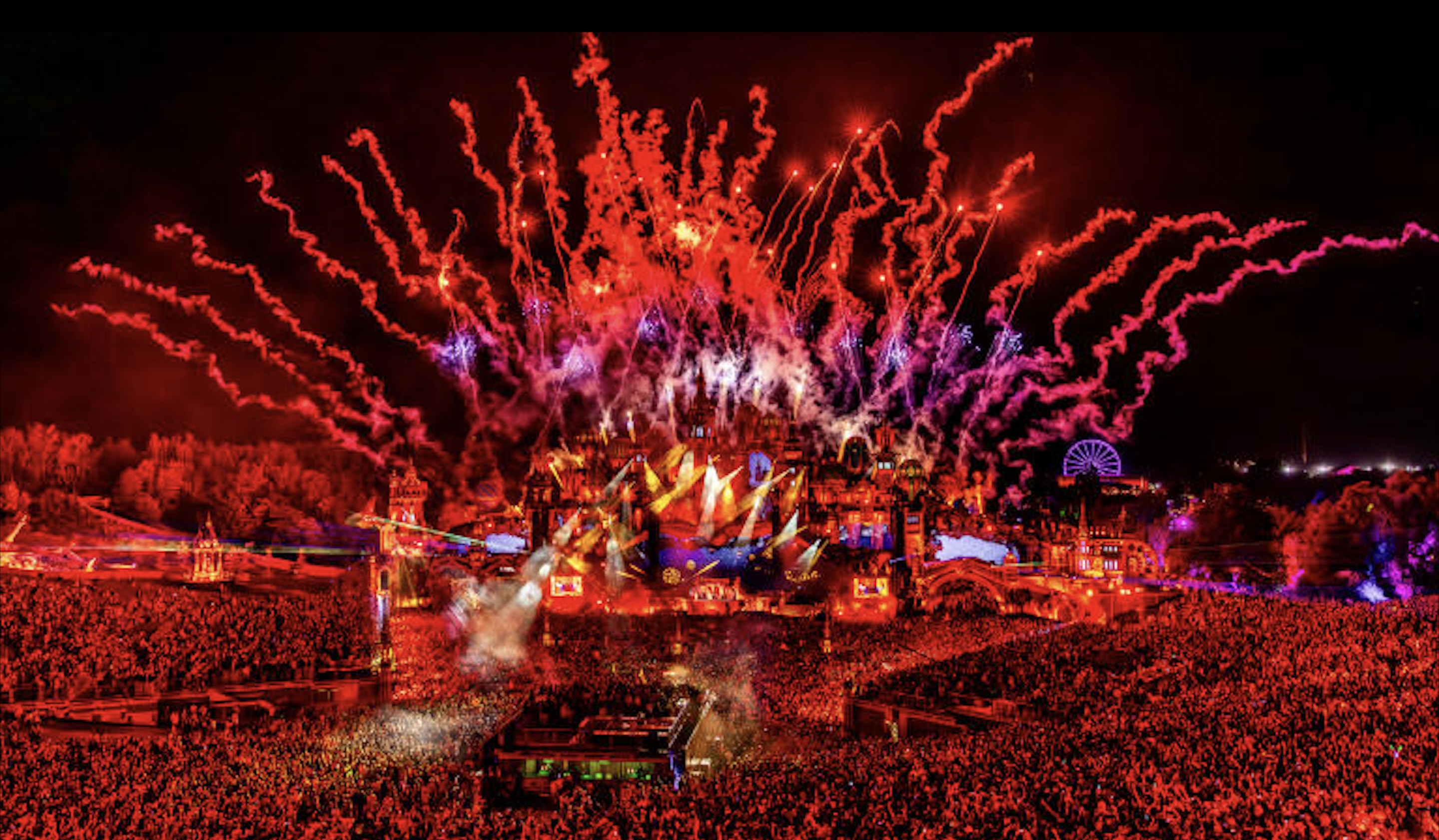 El Festival Tomorrowland enfrenta millonaria multa por no usar vasos reutilizables