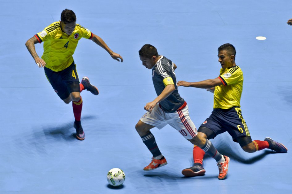 El partido entre Colombia y Paraguay terminó 0-0 tras los tiempos extras, y el combinado guaraní ganó 2-3 en los penales. / AFP