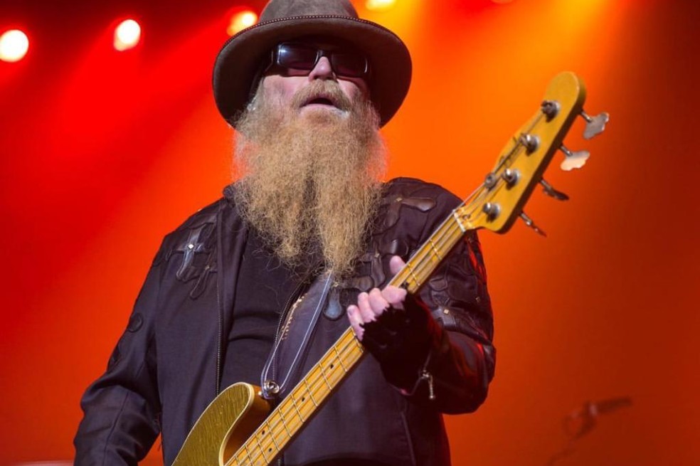Murió Dusty Hill, el fundador y bajista de la mítica banda de rock ZZ Top