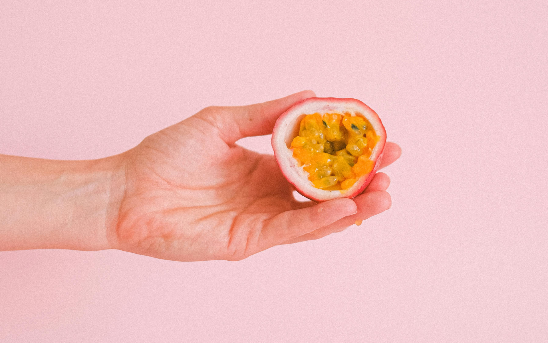 Maracuyá o fruta de la pasión.