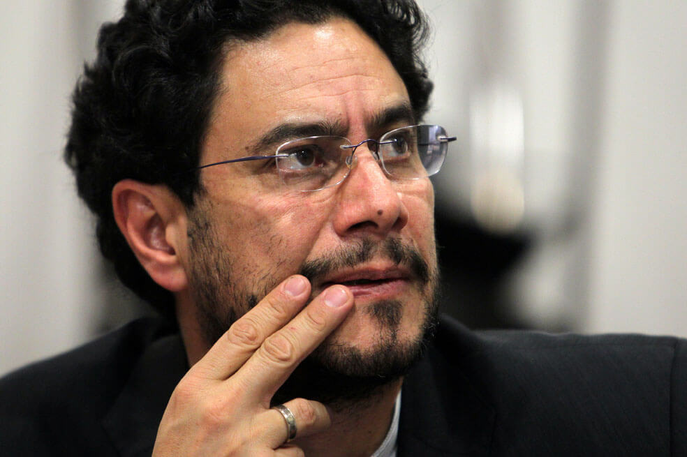 Iván Cepeda denuncia al presidente Duque y al fiscal general por “actuaciones en contra del proceso de paz”