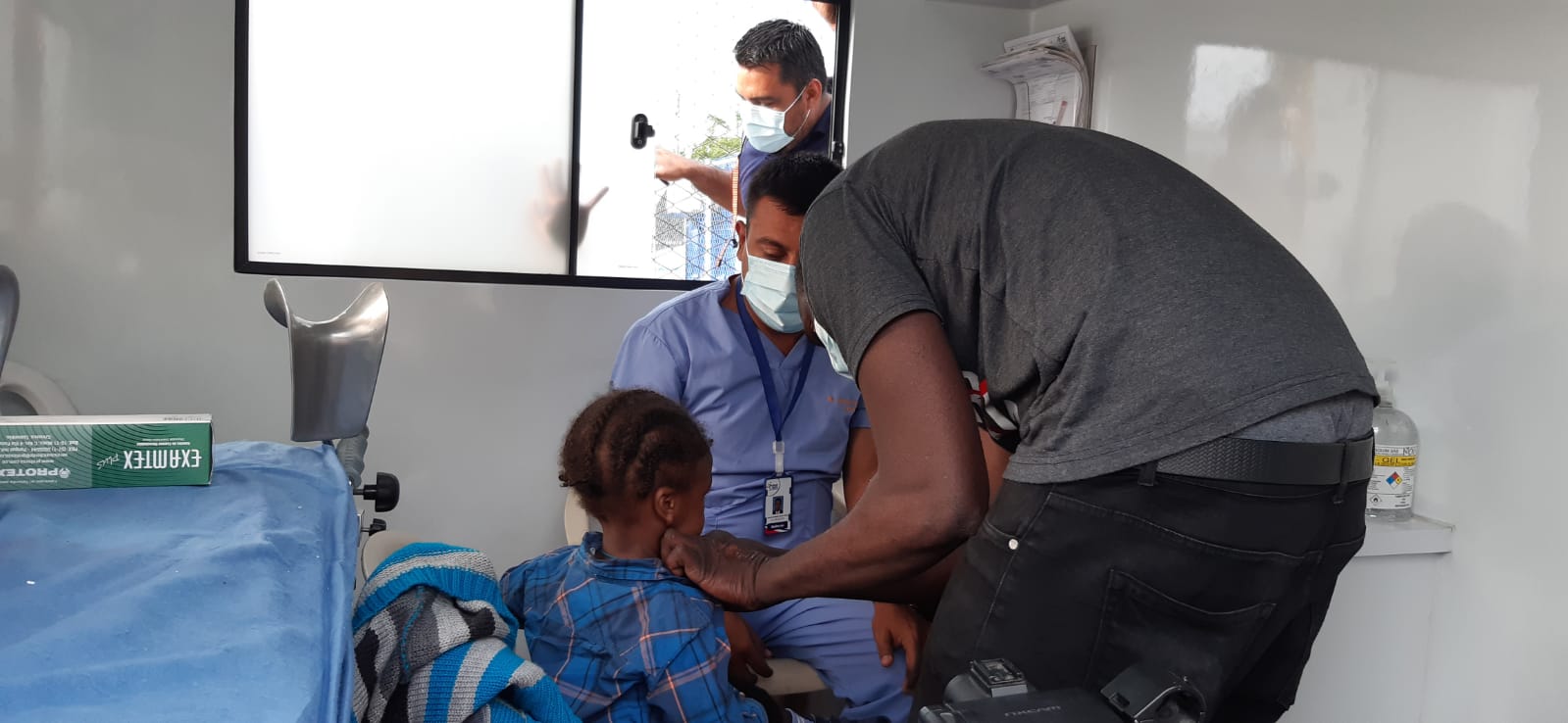 Migrantes haitianos están varados en Cali y fueron atendidos