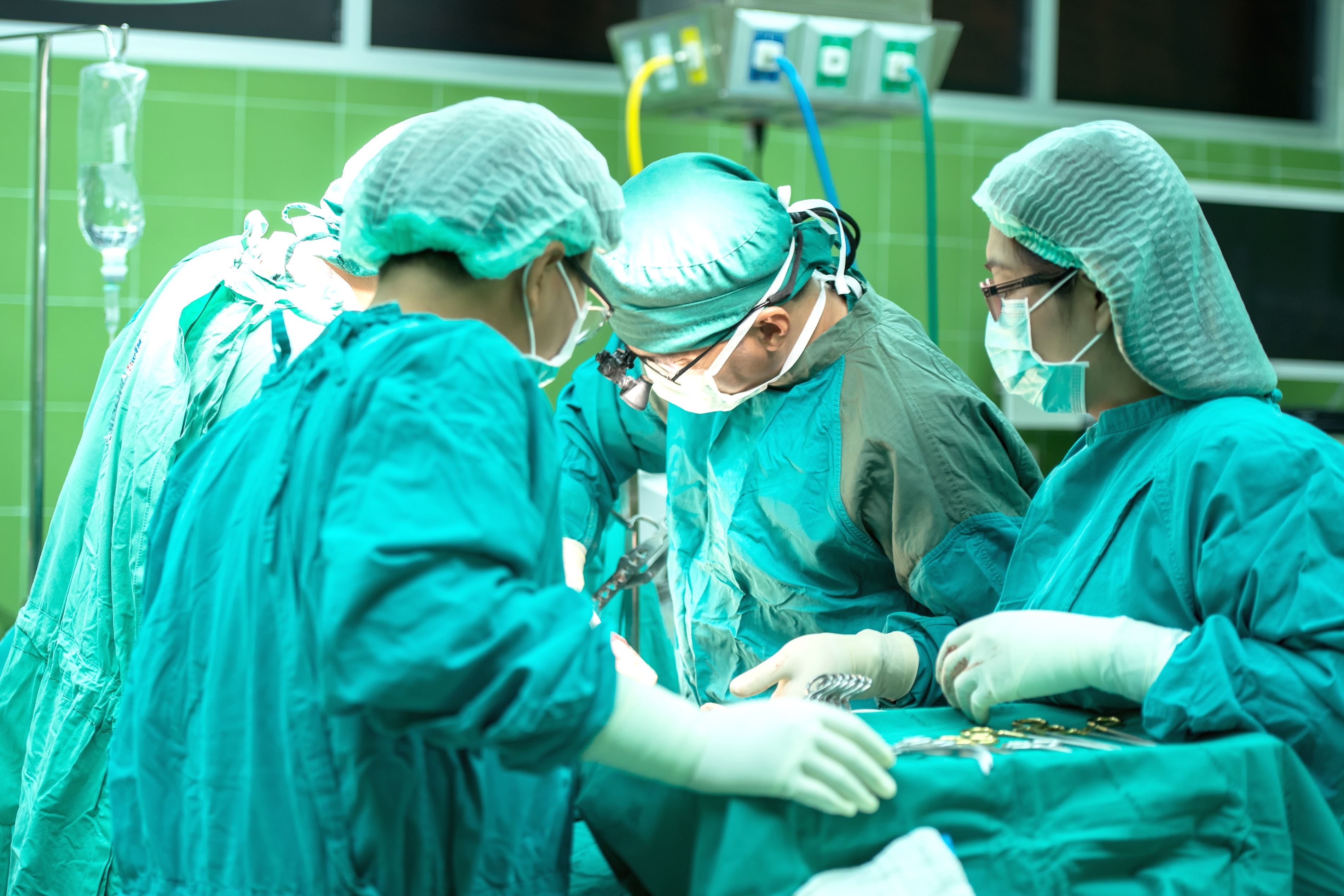 En 2022, 433 millones de pacientes fueron atendidos en lugares sin electricidad