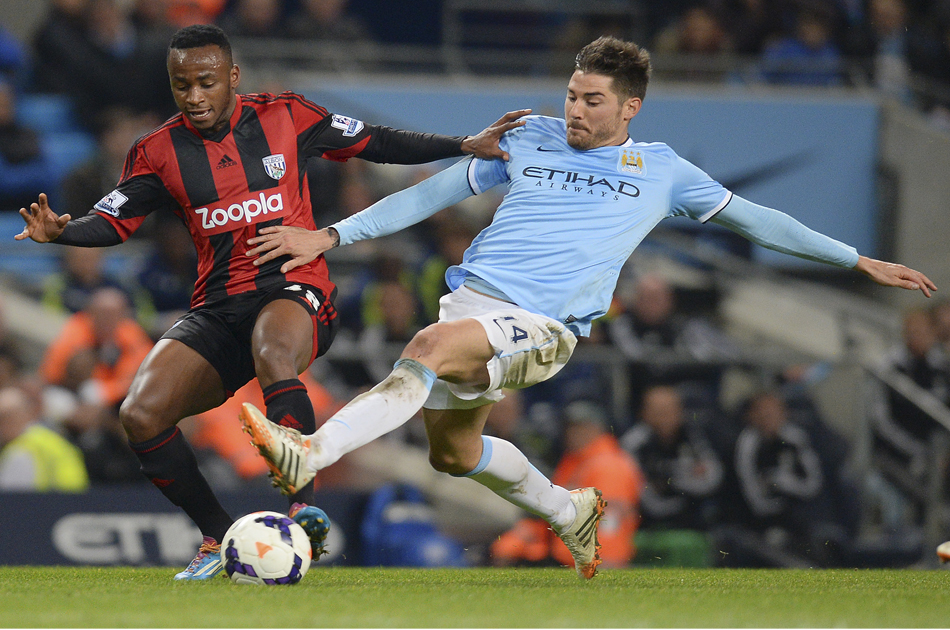 Jugadores argentinos lideraron el triunfo de Manchester City en la Premier
