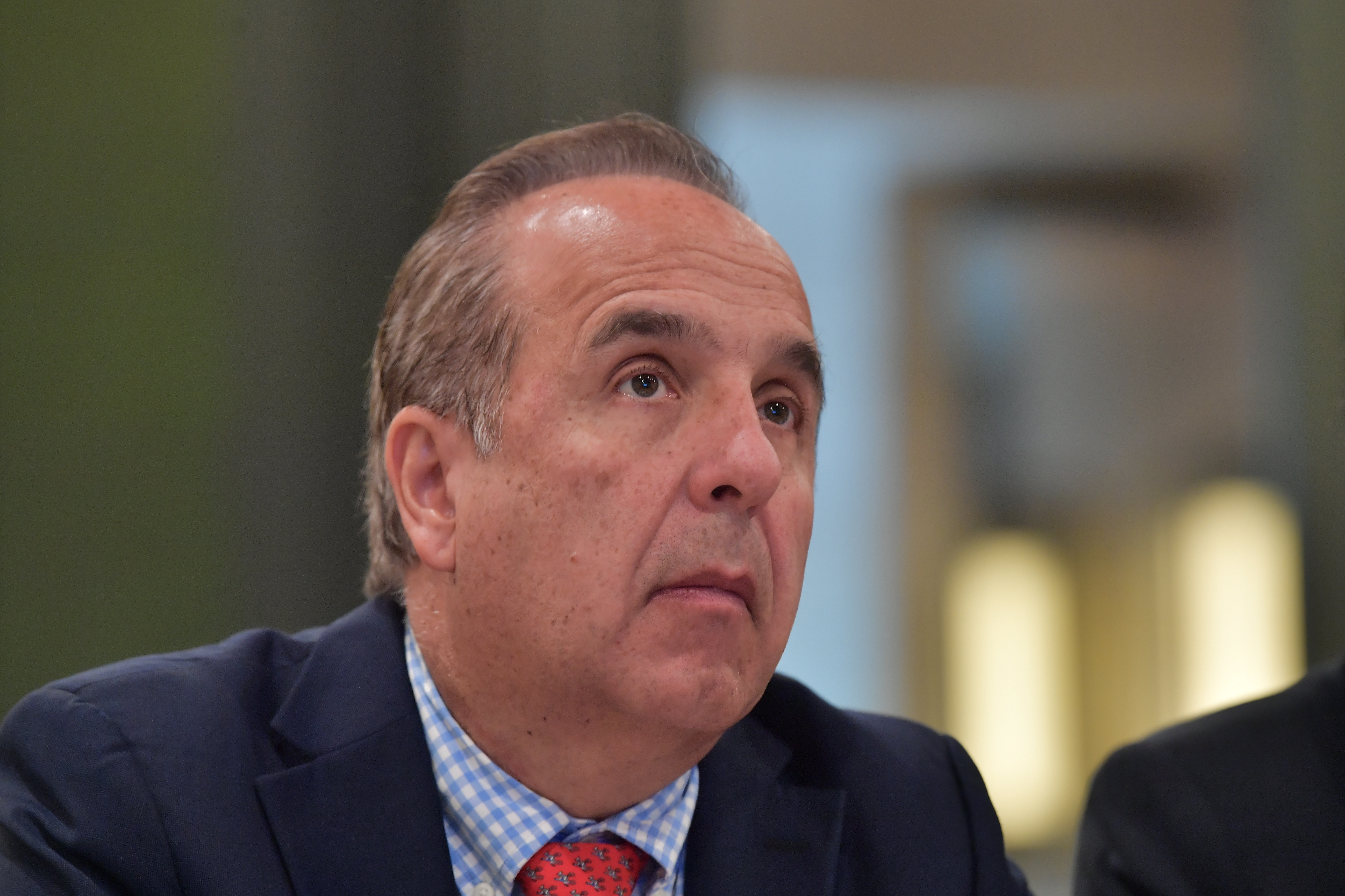Exministro Guillermo Reyes regresa a su cargo como embajador de Colombia en Suecia