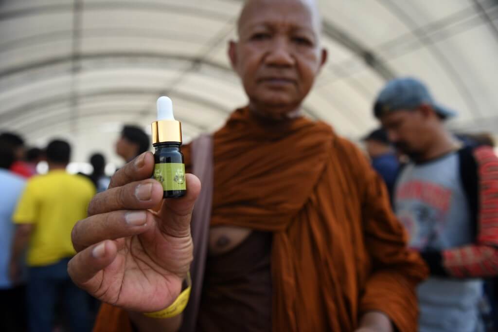 Primera gran fiesta de la marihuana en Tailandia tras legalización para uso médico