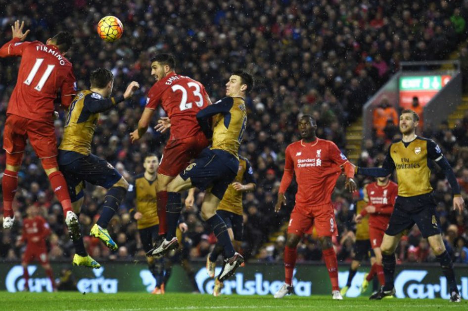 Arsenal empató con Liverpool en partido memorable y comparte liderato con Leicester