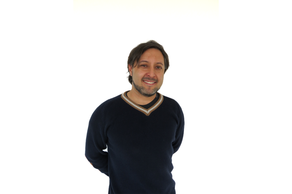 Javier Tibaquirá: “Las palabras antes eran tangibles, sagradas”