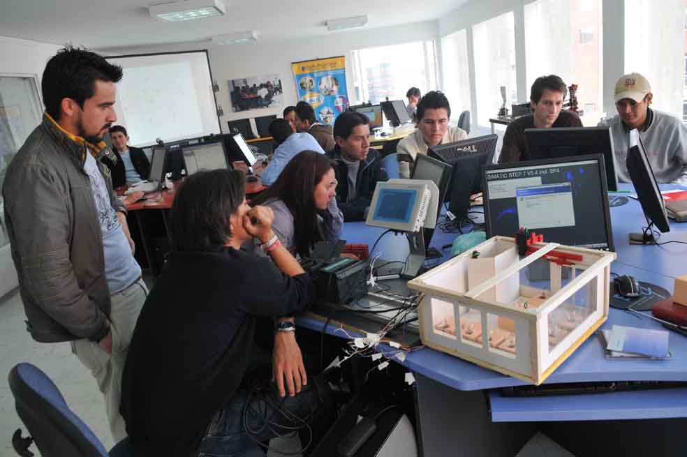 Una alianza educativa para generar empleo