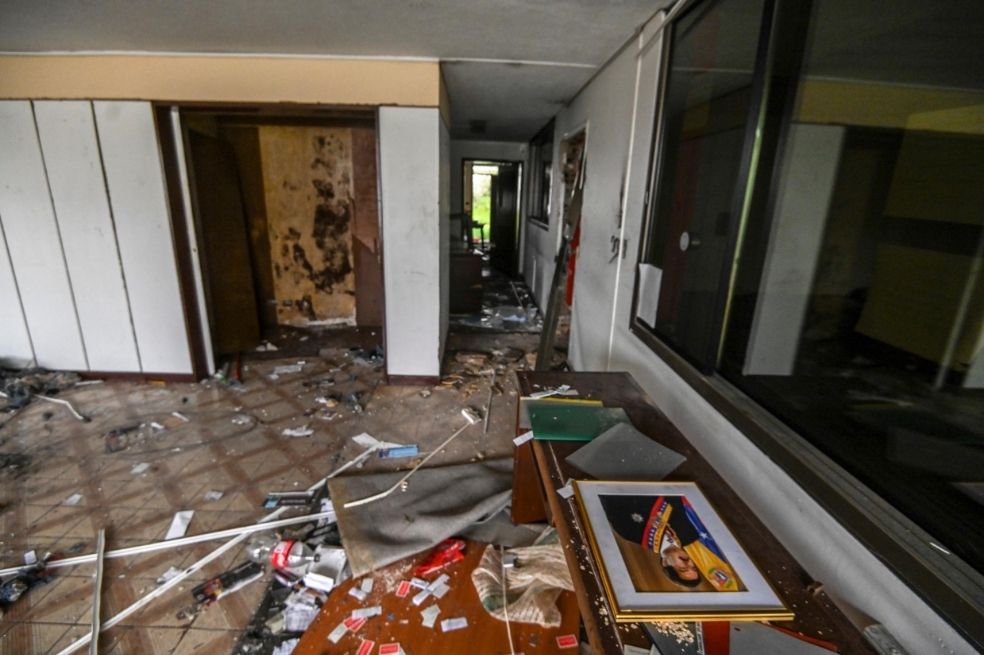 Así se ven las ruinas del consulado de Venezuela en Bogotá tras saqueo