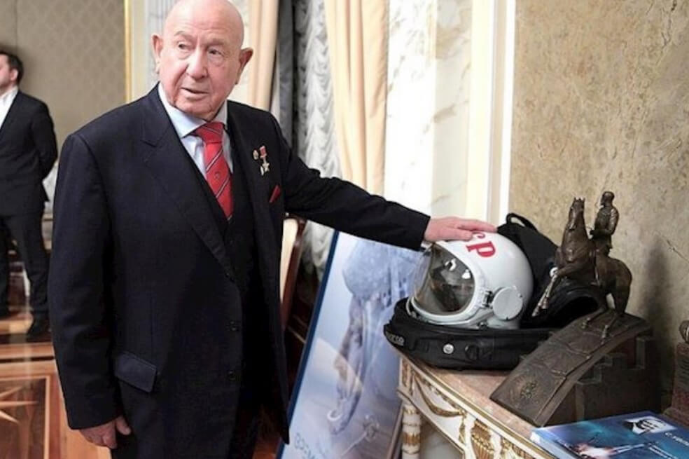 Falleció Alexéi Leonov, primer hombre que realizó una caminata espacial