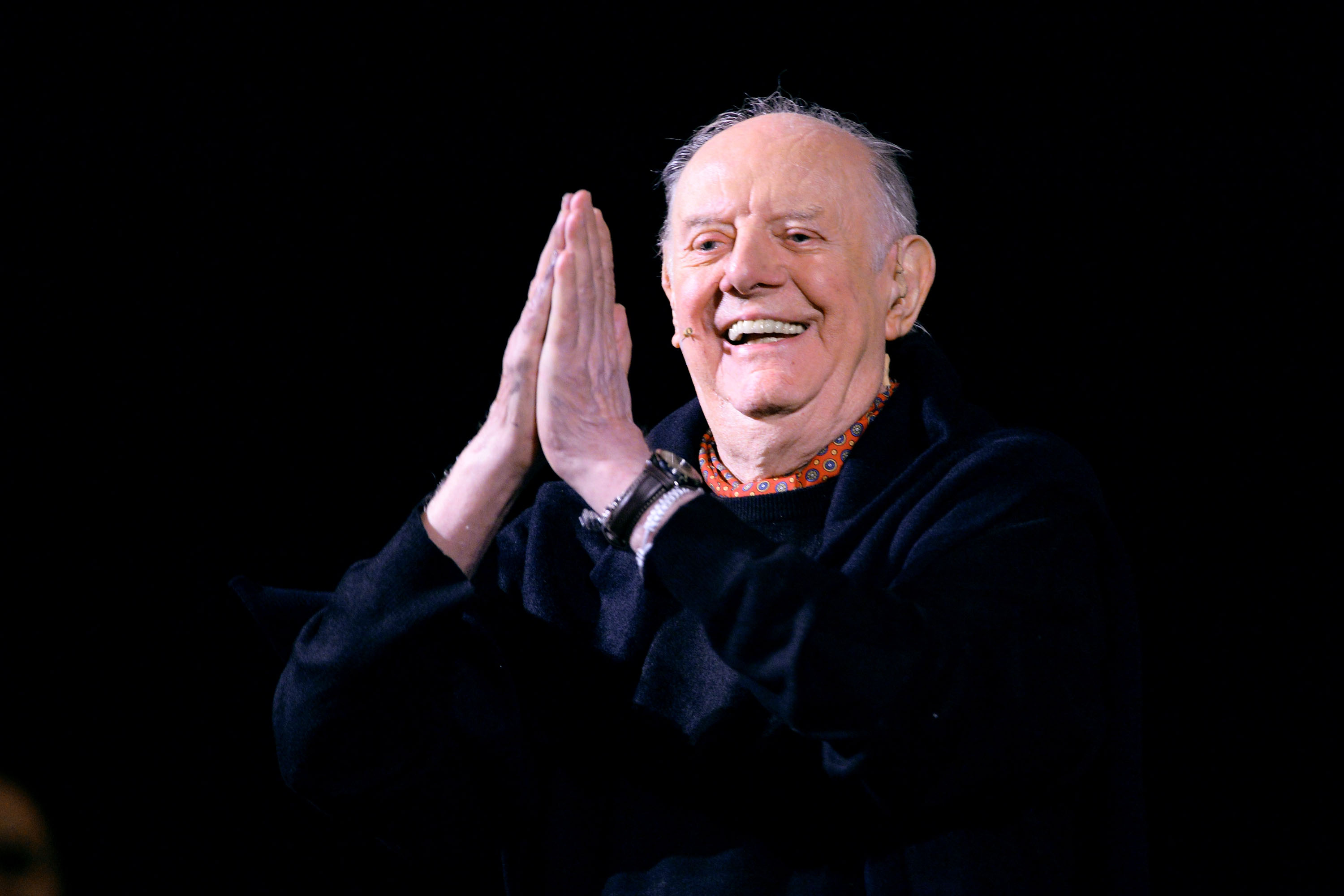 Dario Fo: 100 años del Nobel de Literatura que revolucionó el teatro irreverente