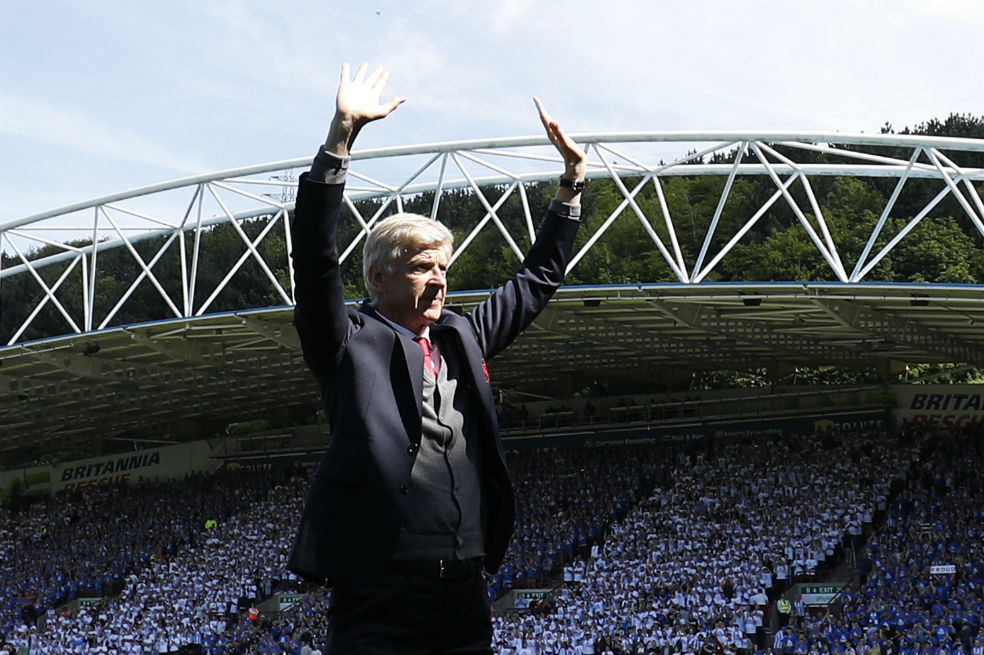 Arsene Wenger se despidió con victoria del Arsenal