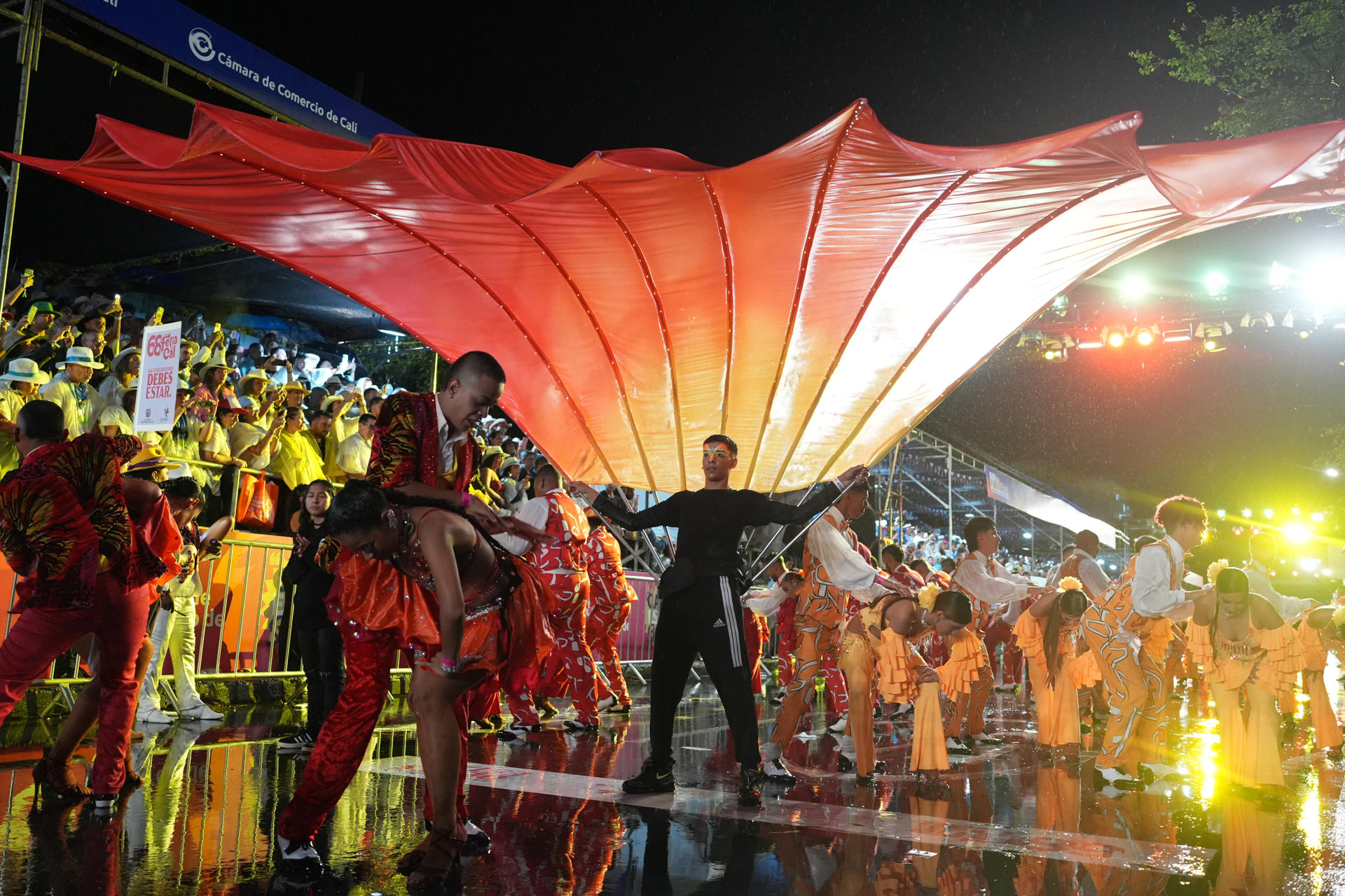 Feria de Cali 2025: estos son los puntos de acceso gratuito para ver los desfiles