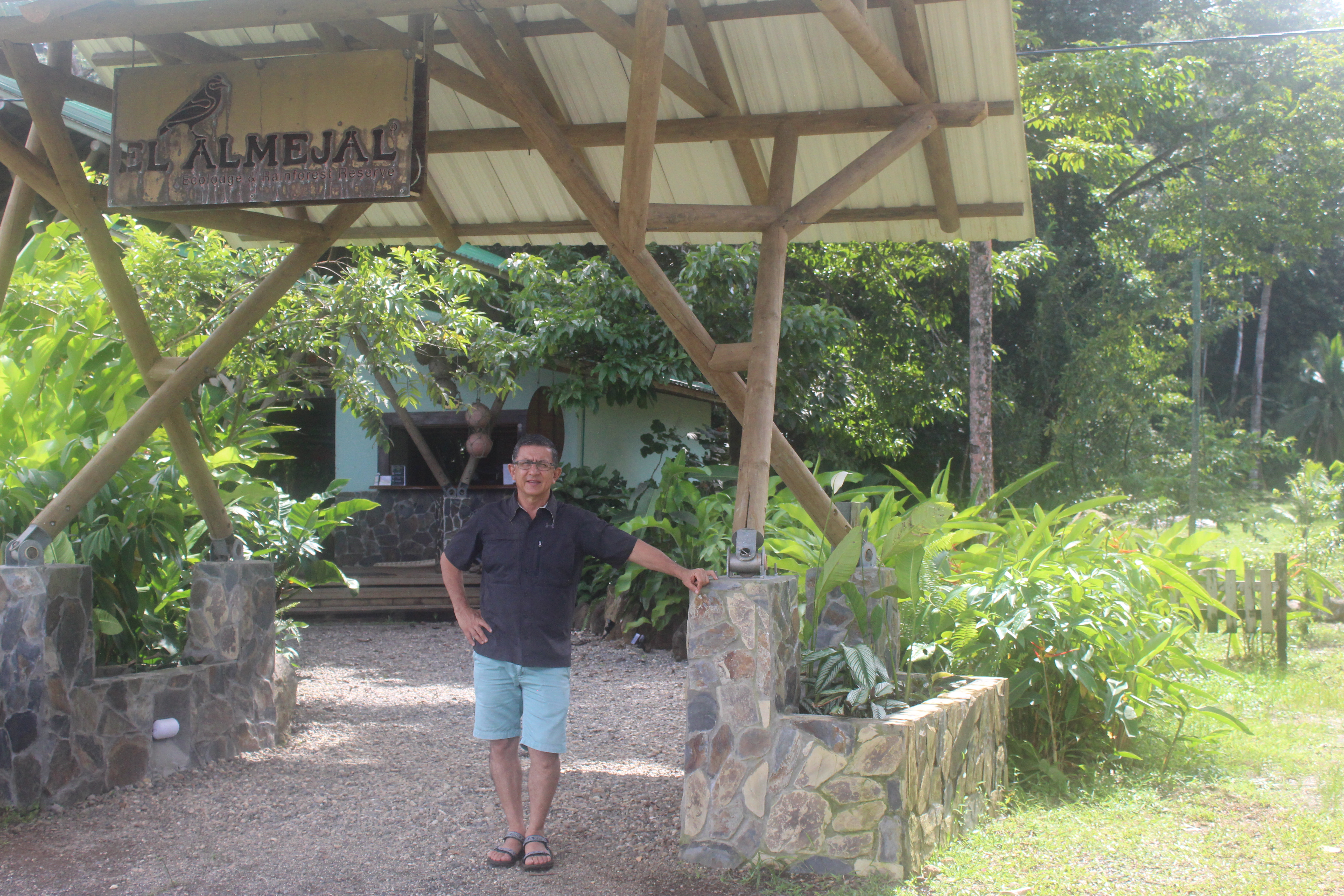 El Almejal: un paraíso en medio de la selva y el océano Pacífico | EL  ESPECTADOR