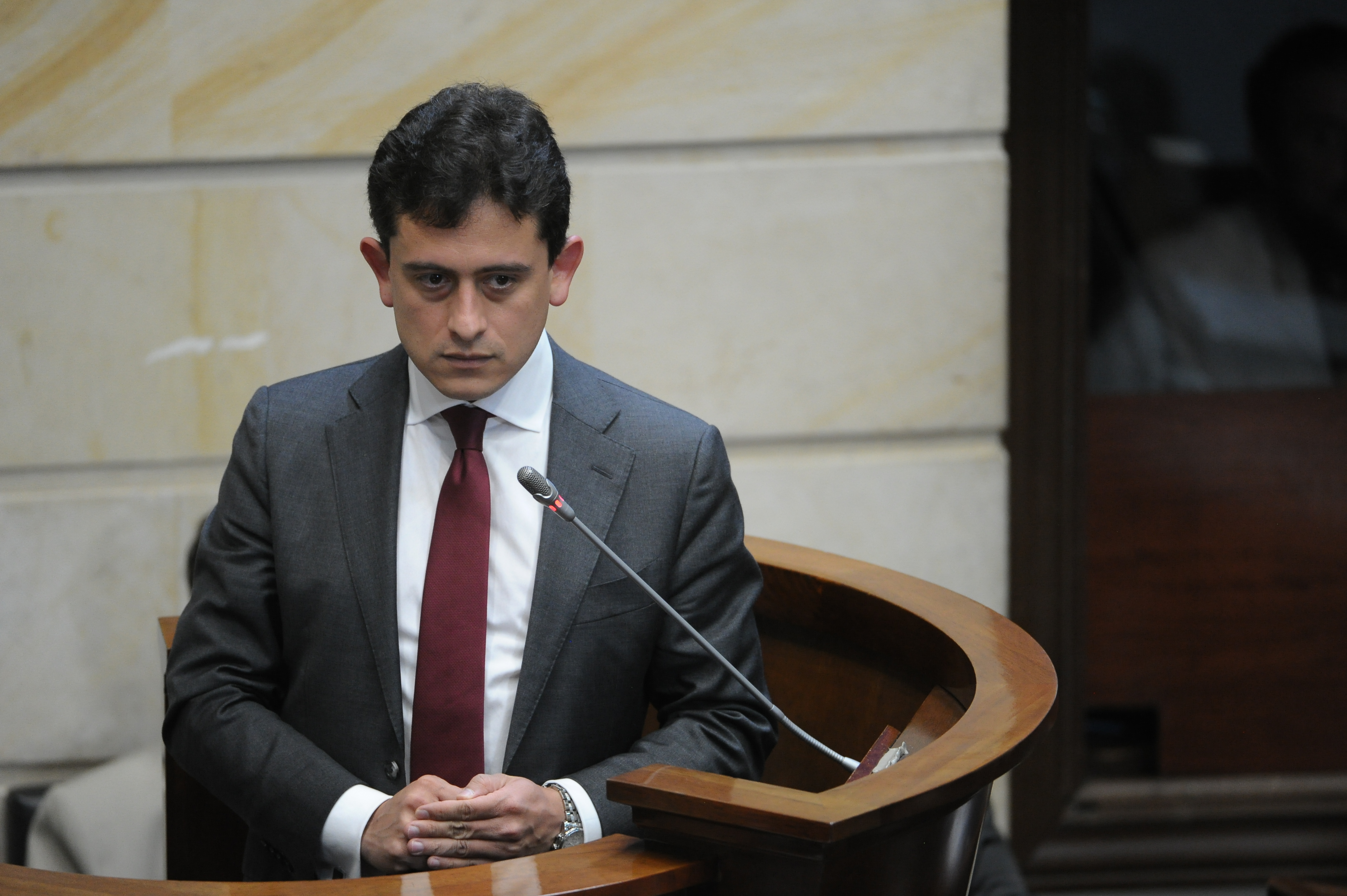 Luis Carlos Reyes se posesionó como nuevo ministro de Comercio