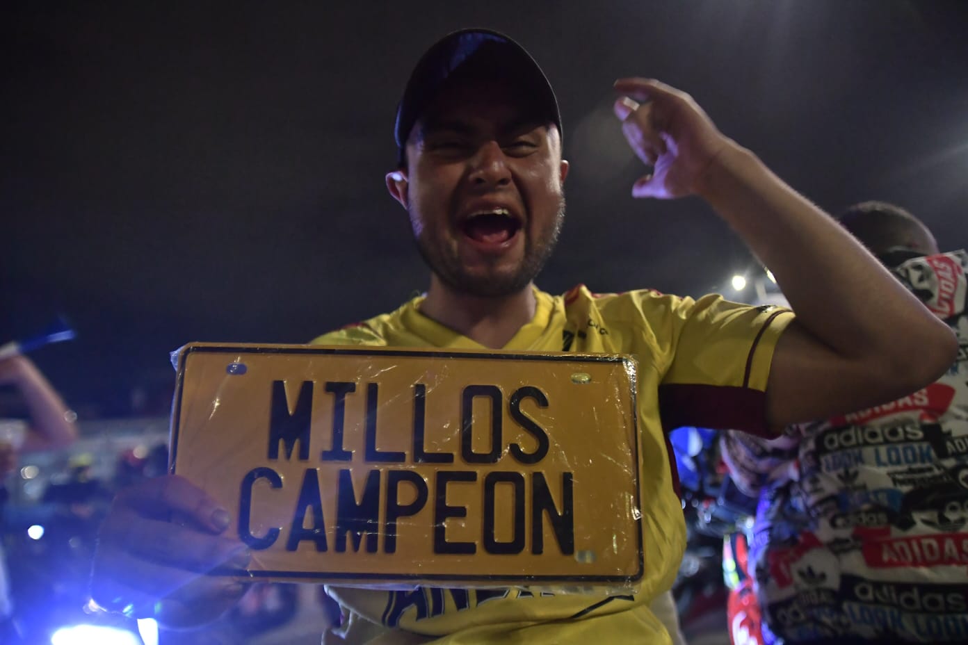 Fotos de la celebración de la hinchada de Millonarios por el título 16.