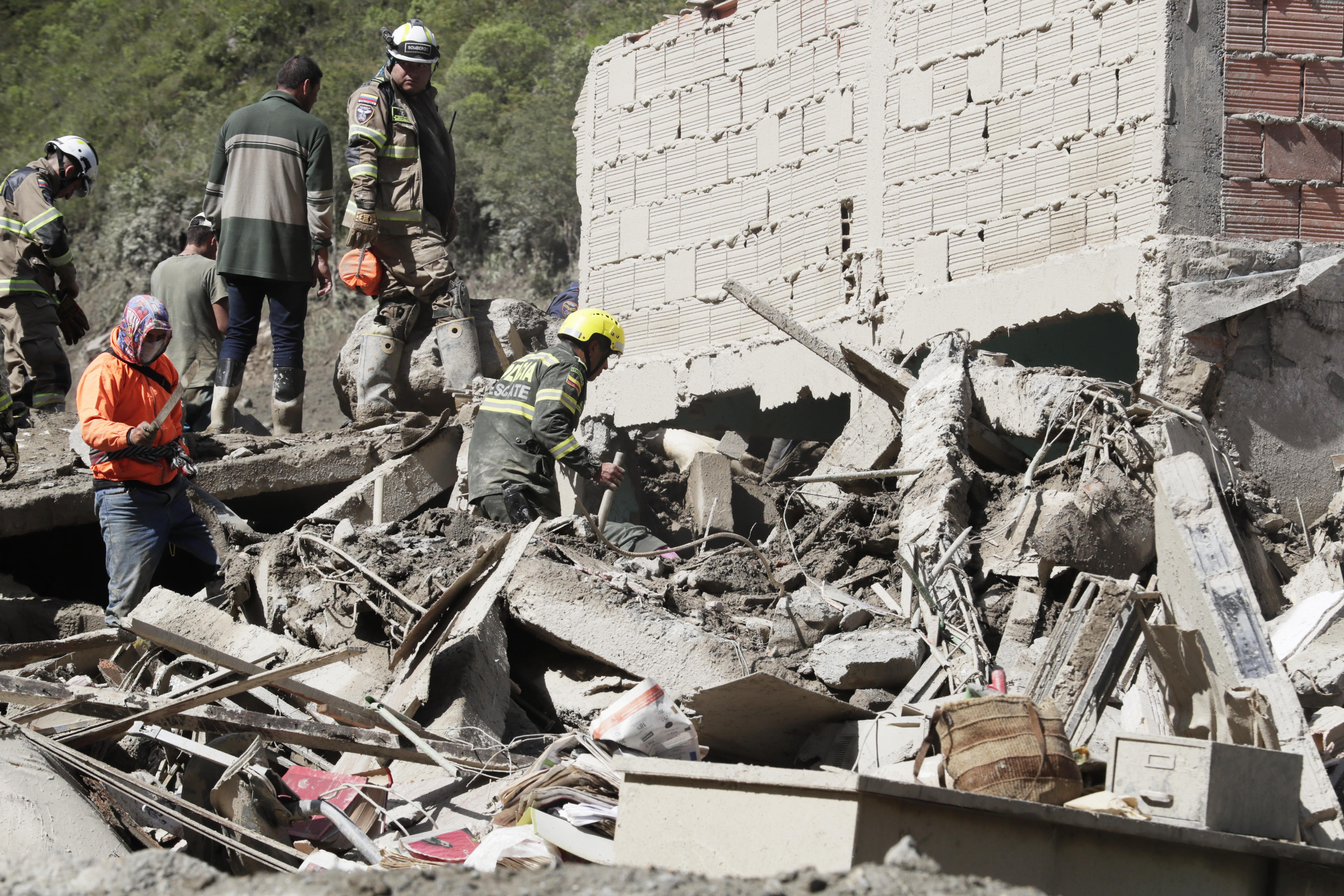 Tragedia en Quetame: asciende a 20 la cifra de muertos; siguen labores de búsqueda