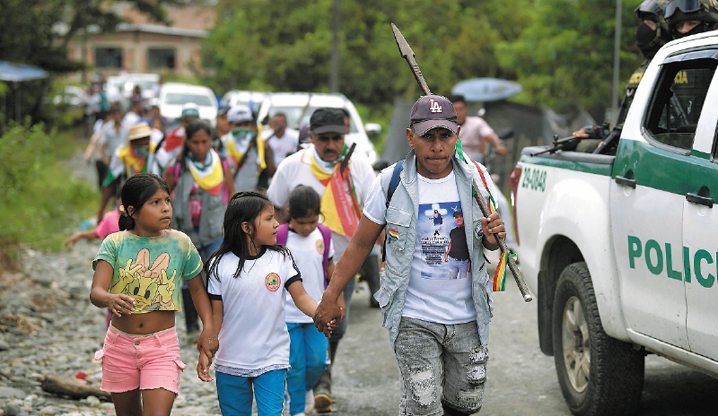 Niños, niñas y adolescentes también están sufriendo los estragos de la guerra en la región.