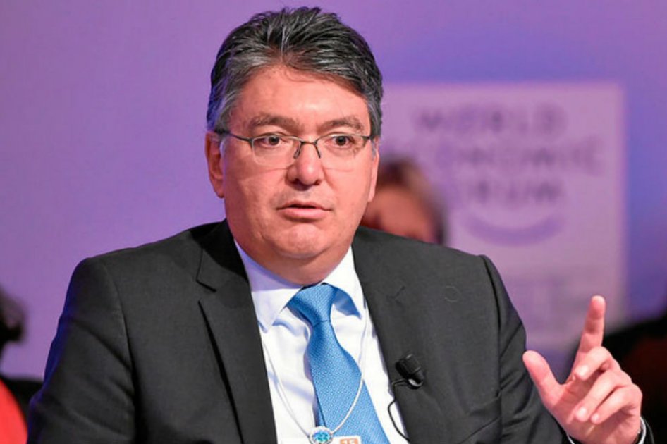 Piden investigar penal y disciplinariamente al ministro de Hacienda por venta de Isagén