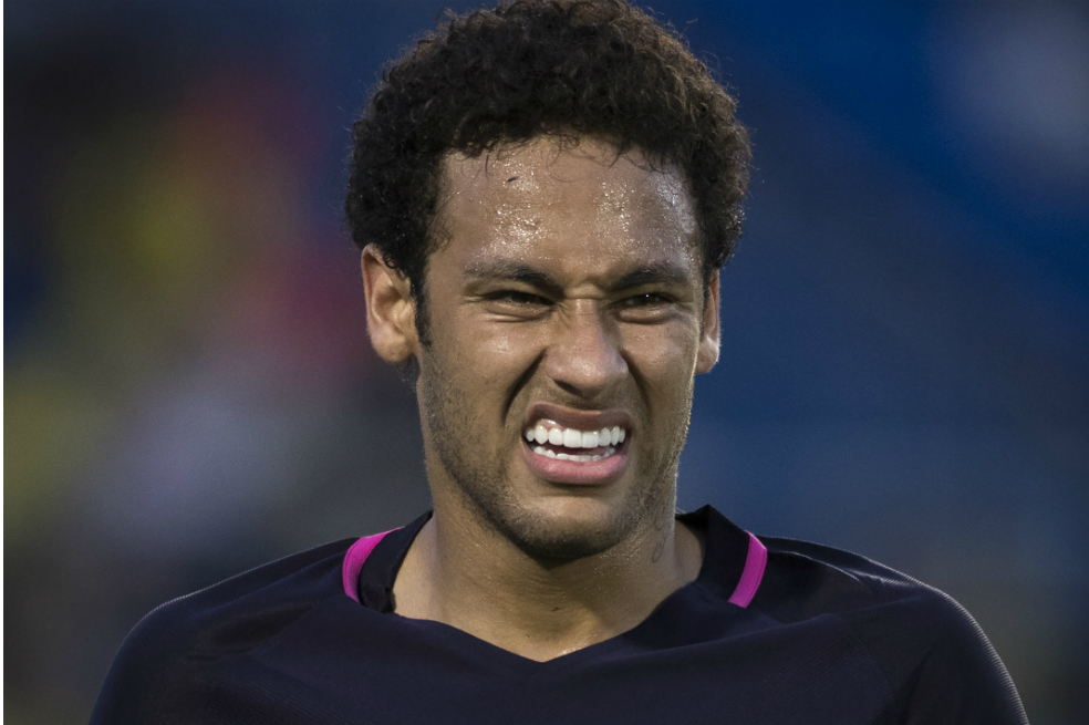 ¿Por qué la Liga española no puede hacer nada para evitar el fichaje de Neymar con el PSG?