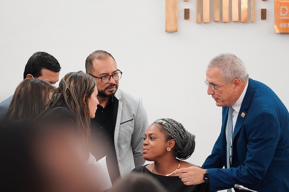 “La enmienda fracasó”: reacciones al virtual hundimiento de la reforma a la educación